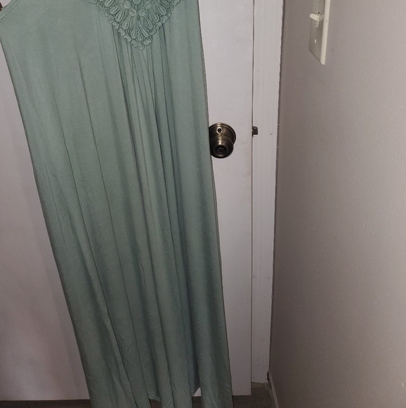 CY Boutique Sage Maxi Dress with Crochet Detail – Size Medium | NWOT - Picture 3 of 8